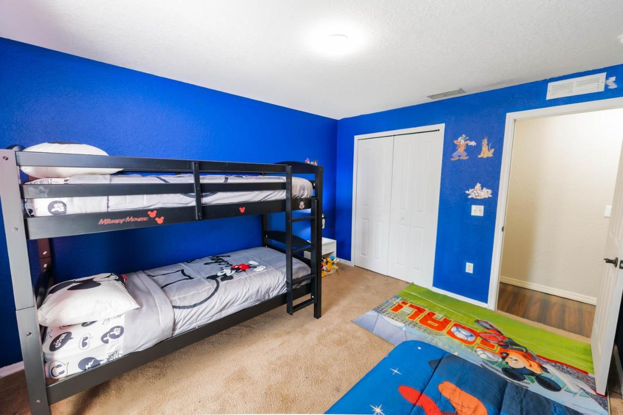 Home In Davenport Cheerful 4-Bedroom With Pool ภายนอก รูปภาพ