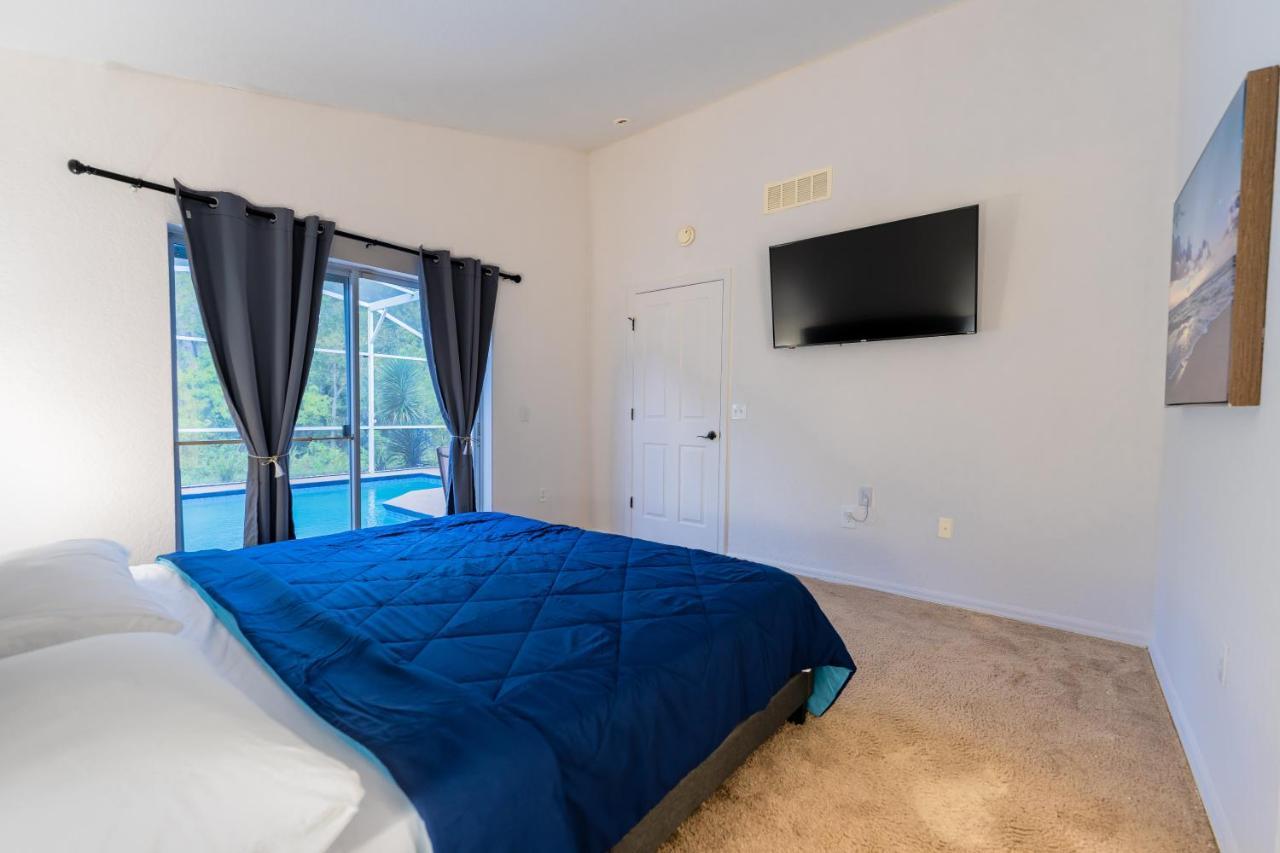 Home In Davenport Cheerful 4-Bedroom With Pool ภายนอก รูปภาพ