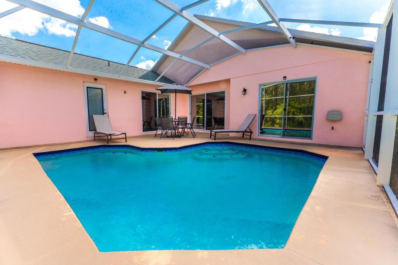 Home In Davenport Cheerful 4-Bedroom With Pool ภายนอก รูปภาพ